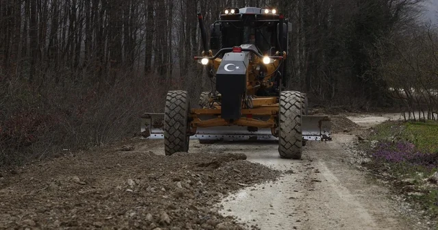 Köylerde yol bakım çalışmaları tamamlanıyor Düzce Haberleri