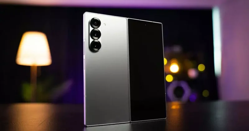 Samsung Galaxy Z Fold8 in görselleri sızdırıldı: Tasarımı tanıdık!