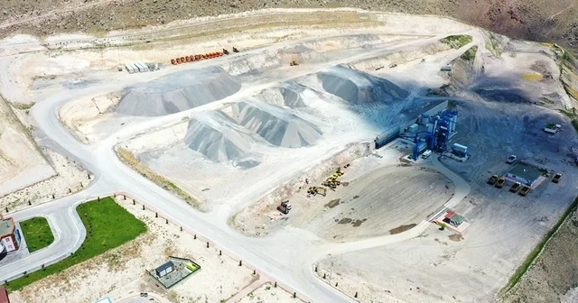 Başkan Çolakbayrakdar, Kendi elektriğimizi üreterek milli gelire büyük katkı sağlayacağız Kocasinan Belediyesi nden güneş enerjisi hamlesi Kayseri Haberleri