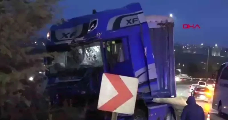 Samsun’da freni boşalan TIR zincirleme kazaya yol açtı