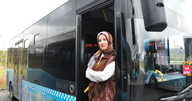 Soma nın ilk kadın otobüs şoförü oldu Manisa Haberleri