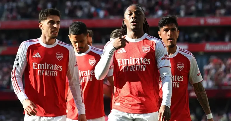 Ve Arsenal, Premier Lig de liderliği geri aldı! (Maç özeti Arsenal 1 0 Newcastle United) Fanatik Gazetesi Futbol Haberleri Spor