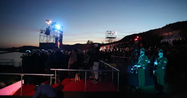 Anzaklar, Şafak Ayini ile atalarını andı Çanakkale Haberleri