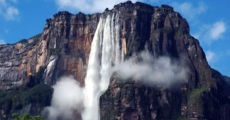 Yere düşmeden buluta dönüşüyor Sözcü Gazetesi