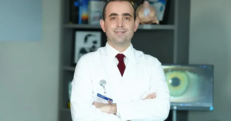 ‘Lazer göz cerrahisinde kişiye özel detaylı analiz şart’