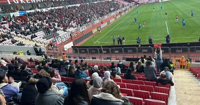 Bilecik te koruma altındaki çocuklar maç heyecanı yaşadı Bilecik Haberleri