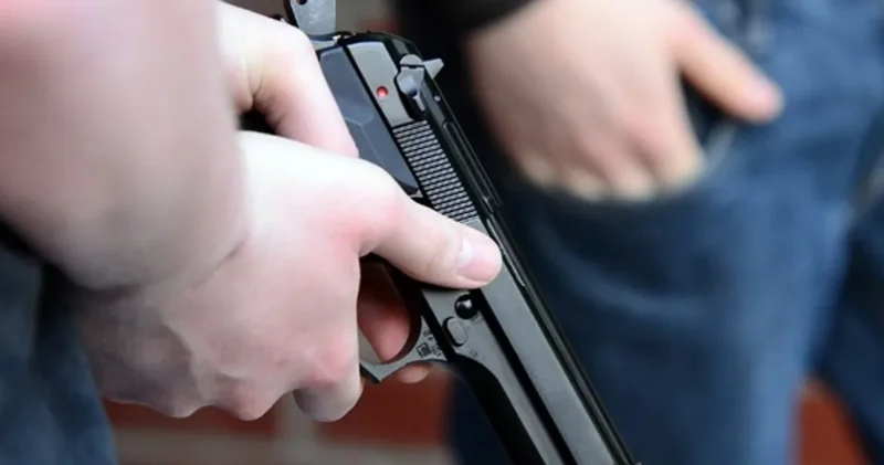 Hız uyarısına kurşunlu yanıt: 17 yaşındaki şüpheli akranını silahla yaraladı!