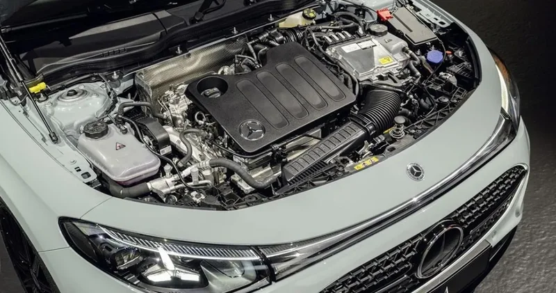 Şehir içinde elektrikli uzun yolda benzinli: Mercedes’ten mühendislik harikası yeni hibriti