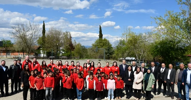 Samsunspor Voleybol Akademi den Vezirköprü de sosyal sorumluluk projesi Samsun Haberleri