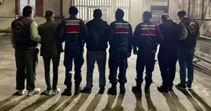 Direk ve 1500 metre kablo hırsızlığı: Üç kişi tutuklandı Amasya Haberleri