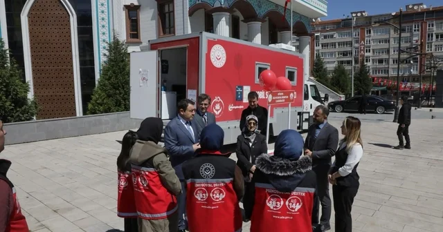 Vali Musa Işın dan mobil sosyal hizmet aracına yakın takip Kütahya Haberleri