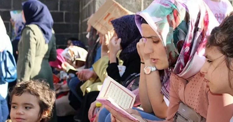 Sınav duası! Sınava girerken okunacak dualar, sınavdan önce sınav sırasında okunacak sınav başarı duaları Dini Bilgiler