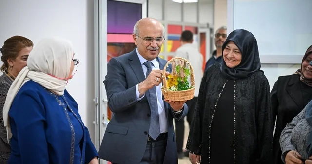 Malatya Büyükşehir Belediyesi nden üreten kadınlara büyük destek Malatya Haberleri