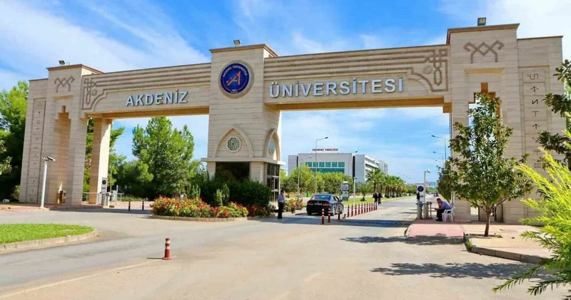 Akdeniz Üniversitesi’ndeki atama tartışması: Eğitim İş’ten liyakat vurgusu