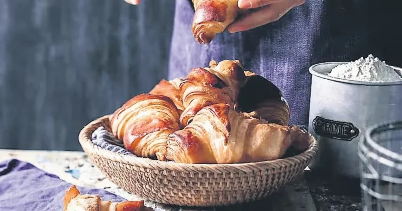 İDİL AÇIKALIN Kruvasan Osmanlı lezzeti mi?