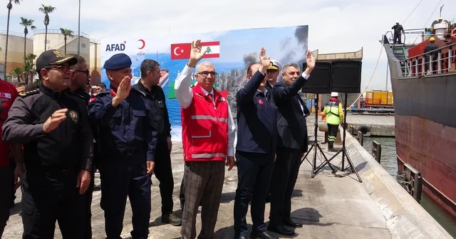 Mersin Limanı ndan Lübnan a 730 tonluk insani yardım yola çıktı Mersin Haberleri