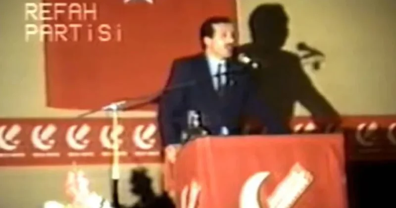 Erdoğan’ın 37 yıl önce yaptığı konuşma gündeme düştü: Saf olma kardeşim, uyan Sözcü Gazetesi