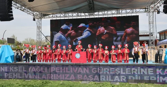 CHP lilerin sırt döndüğü çocuklar er meydanına çıktı Gaziantep Haberleri