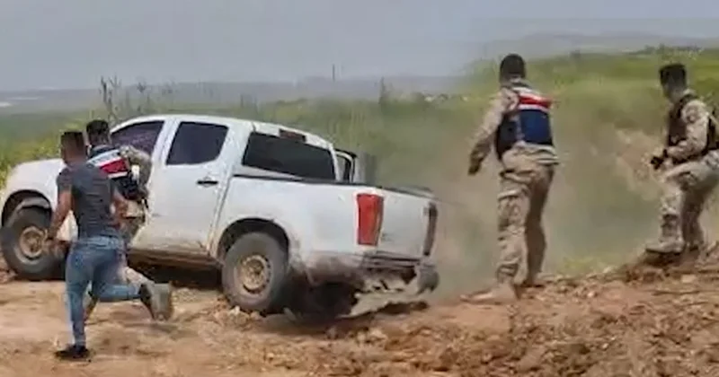 Kar maskeli kişiler 10 km kovalandı! Türkiye Suriye sınırında hareketli anlar Sözcü Gazetesi