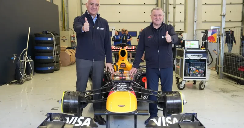 Bakan Ersoy Formula 1 sürecini anlattı! Türkiye merkez oluyor