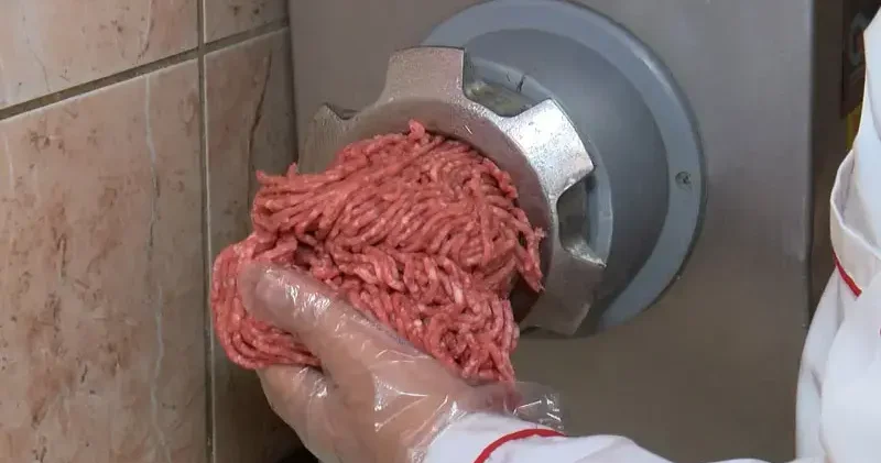Yetkisiz, hijyensiz kıyma çekene 79 bin 161 lira ceza