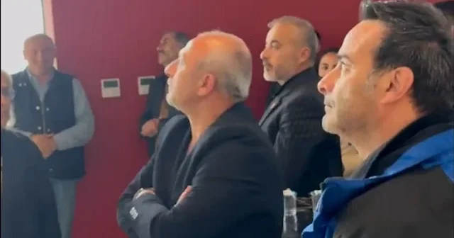 CHP li Özgür Çelik’in ekibi Gürsel Tekin’in ekibine hakaretler savurdu VİDEO İZLE