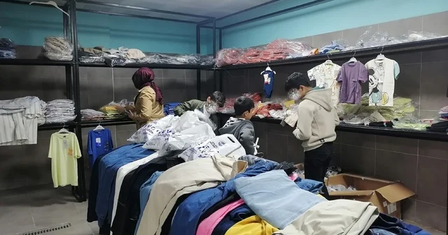 Dilovası nda 400 ü aşkın çocuğa bayramlık Kocaeli Haberleri