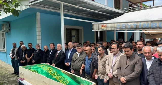 Derede sel sularına kapılarak hayatını kaybeden yeğen toprağa verildi, amca aranıyor Giresun Haberleri