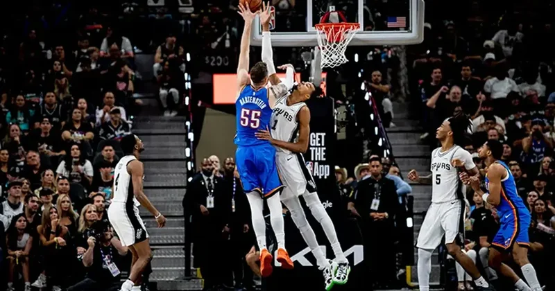 NBA de Spurs, Thunder ı yenerek seriyi 2 2 yaptı Fanatik Gazetesi Basketbol Haberleri Spor
