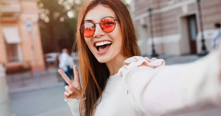 Uzmanlar uyardı: Yapay zeka parmak izinizi kopyalayabilir!