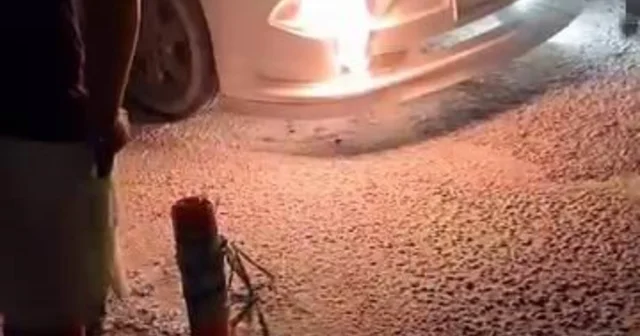Diyarbakır da yolcu minibüsünde korkutan yangın Diyarbakır Haberleri