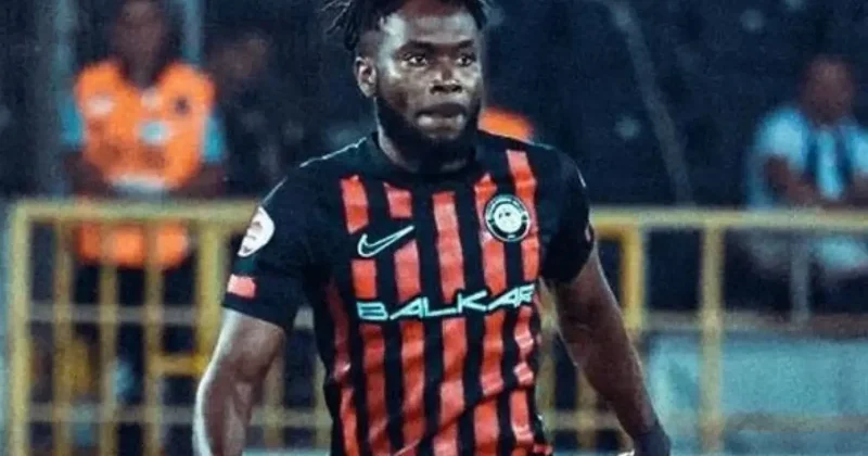 Çorum FK nın Süper Lig sevinci ölüm haberiyle yarıda kaldı! Attamah ın babası vefat etti