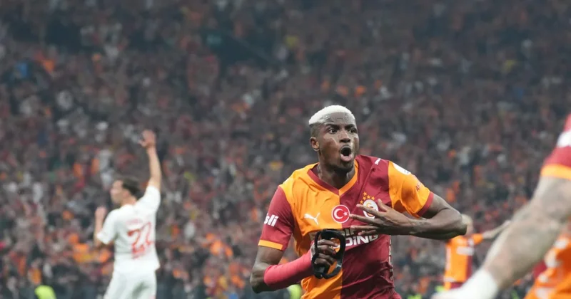 İngiliz devine Osimhen önerisi: 9 numarada görmeyi çok isterim Sözcü Gazetesi