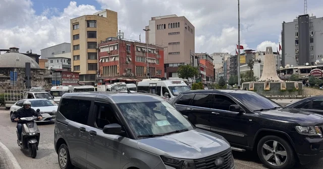 Adana da gereksiz korna kullanımı tepki çekiyor Adana Haberleri