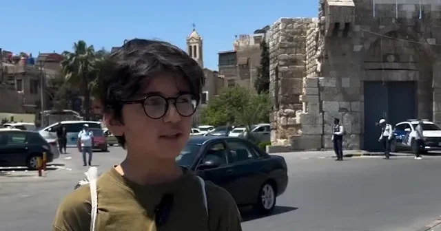 İstanbul’da doğdu Şam’ı dünyaya Türkçe anlatıyor: Suriye’nin yeni nesil kültür elçisi Cihan Salih VİDEO İZLE