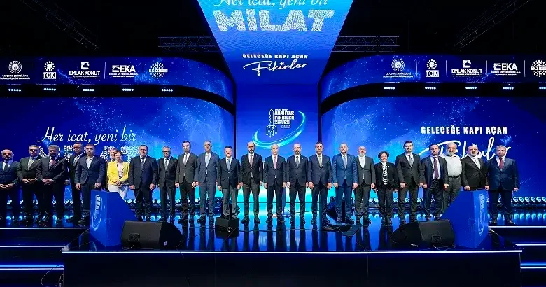 Emlak Konut Anahtar Fikirler Zirvesi başladı