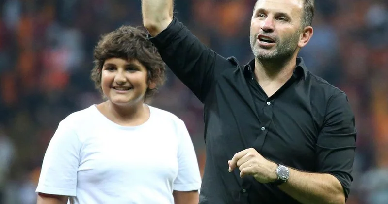 Okan Buruk un oğlunu görenler tanıyamadı! Boyu babasını geçti