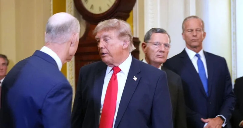 Trump tan Birleşik Krallık ın muhtemel liderine eleştiri: Bir kasabanın belediye başkanı sanırım Dış Haberler