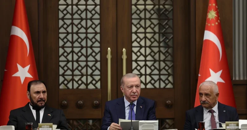 Cumhurbaşkanı Erdoğan Beştepe de Mah ı Muharrem Oruç Açma Lokması programına katıldı: Kerbela nın acısını halen yüreğimizde yaşıyoruz Gündem Haberleri