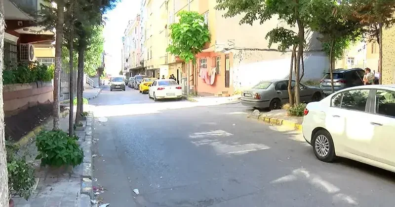 Bağcılar da takip ettikleri sürücüye silah doğrultup araçtaki 2 milyon 568 bin lirayı çaldılar