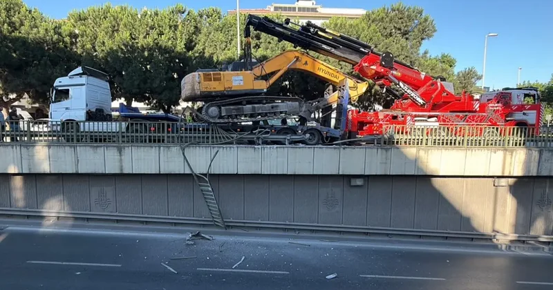 Bahçelievler de yürekleri ağza getiren kaza: Yol kapatıldı!