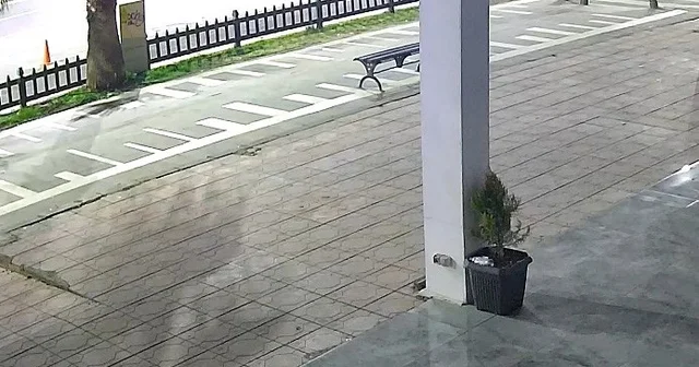 Nişanlı çiftin hayatını kaybettiği kazanın görüntüleri ortaya çıktı İki farklı kamera kaydı dosyaya girdi, otomobil motosiklete çarptı, iki kişi yaşamını yitirdi Kahramanmaraş Haberleri Habertürk Yerel Haberler
