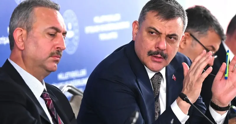 Bakan Çiftçi açıkladı: Türkiye’de yasal kalış hakkına sahip yabancı sayısı belli oldu