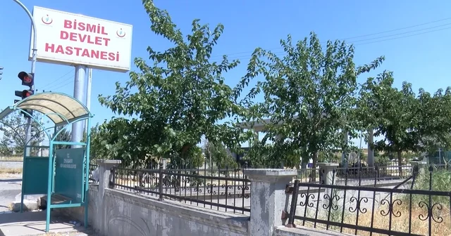 Evde bulup, oynadıkları silah kazara ateş alınca ikizlerden Emre öldü Diyarbakır Haberleri Habertürk Yerel Haberler