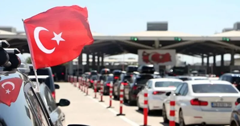 Gurbetçilerin vatan yolculuğunda dijital kolaylık! Sınır kapılarındaki yoğunluk canlı izlenebilecek