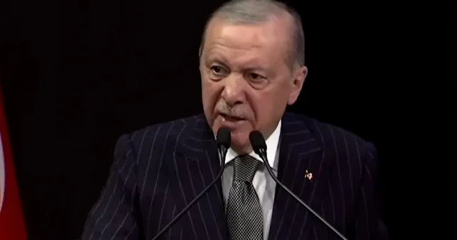 Erdoğan’dan fenomen başkanlara sert uyarılar: Maalesef arkadaşlarımızın bir kısmı da akıntıya kapıldı VİDEO İZLE