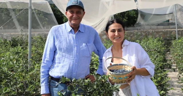 Kurumsal firmalardaki işlerini bırakan çift, sürdürülebilir çiftlik hayalini gerçekleştirdi İzmir Haberleri Habertürk Yerel Haberler