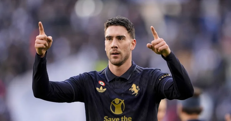 Şu ana kadar en iyi teklifi Beşiktaş’ın yapması, Sırp golcünün kararını gözden geçirmesine neden oldu! Vlahovic yola geldi Sözcü Gazetesi