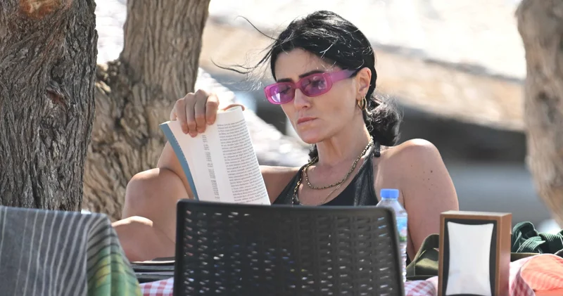Deniz Çakır, eşi Bilgehan Baykal ile Bodrum da
