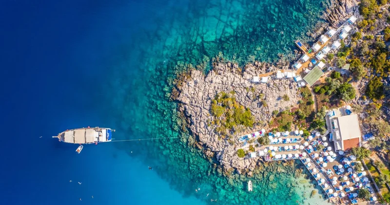 Turizm sektörüne 6 milyar liralık prim desteği TBMM den geçti